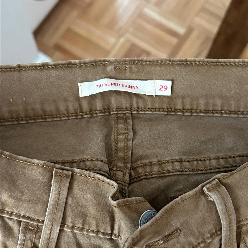 Levi's 710 Super Skinny Jeans - Tan Brown